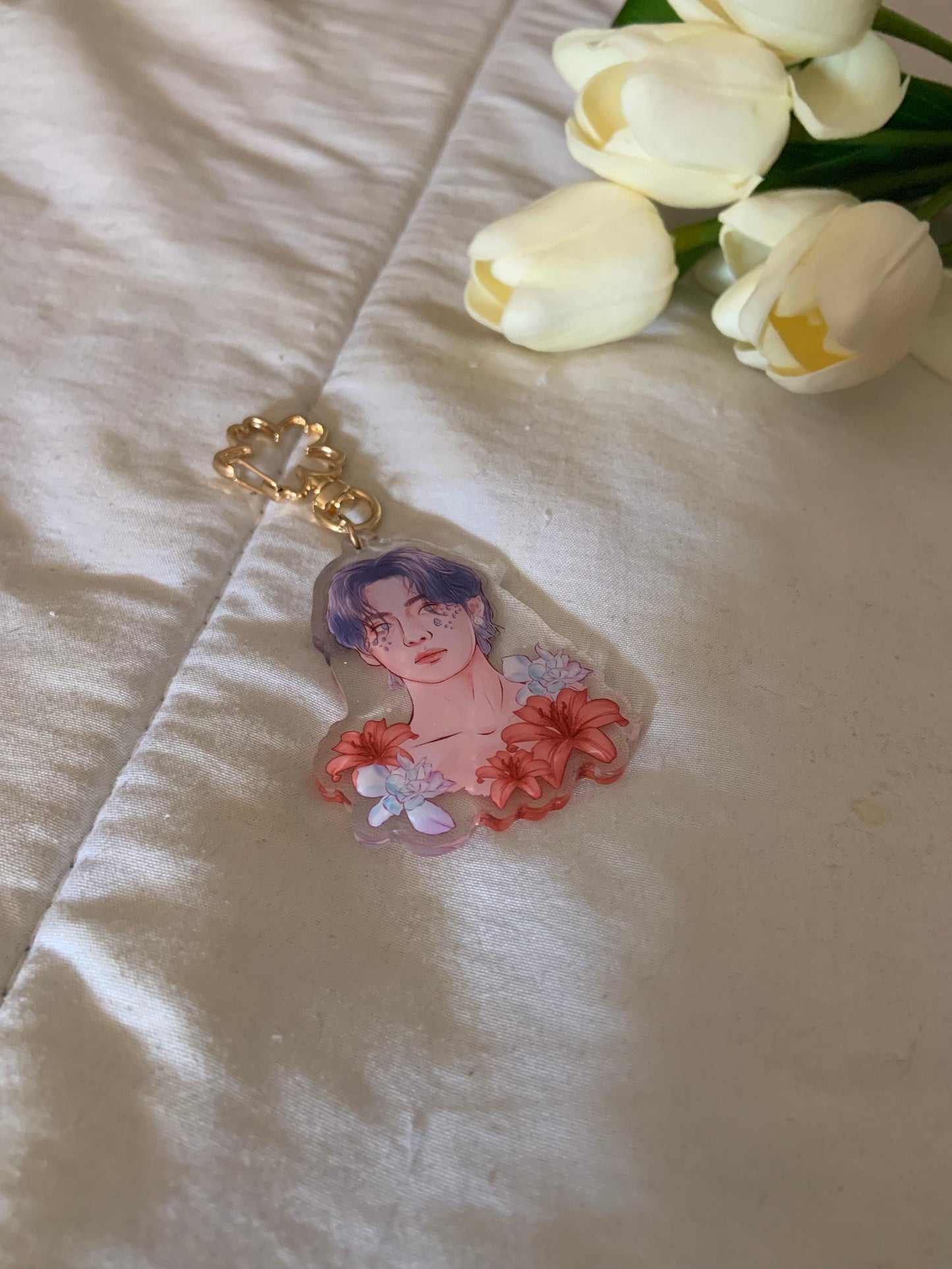 V - Smeraldo Keychain - Vy's Magic Shop ✨