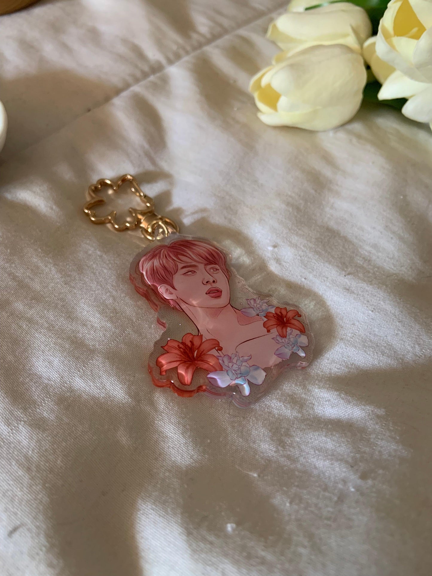 JIN - Smeraldo keychain - Vy's Magic Shop ✨