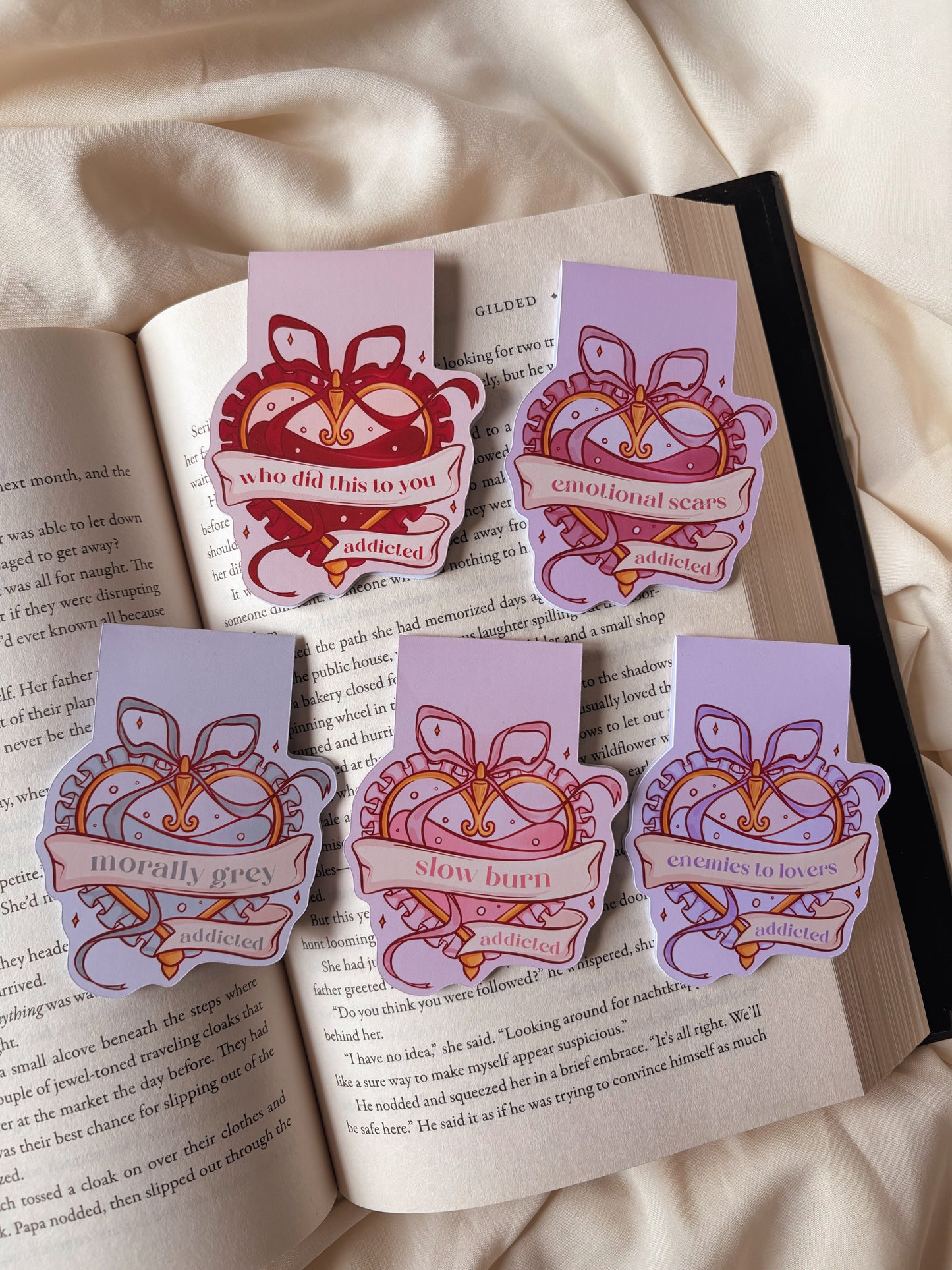 Magnetic Bookmarks - Heart tropes